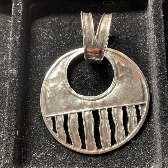 Silpada Show Piece! - Picture 1 of 1